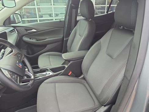 Used 2024 Buick Encore GX Preferred w/ Comfort Package FWD image 14