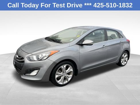 Used 2014 Hyundai Elantra GT w/ Option Group 02 FWD image 1