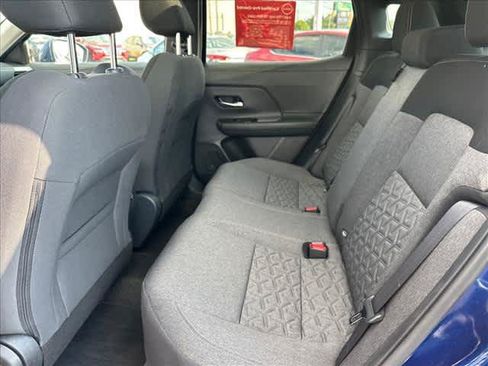 Certified 2025 Nissan Kicks SV w/ SV Premium Package FWD image 14