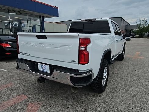 Used 2023 Chevrolet Silverado 2500 LTZ w/ LTZ Plus Package image 7