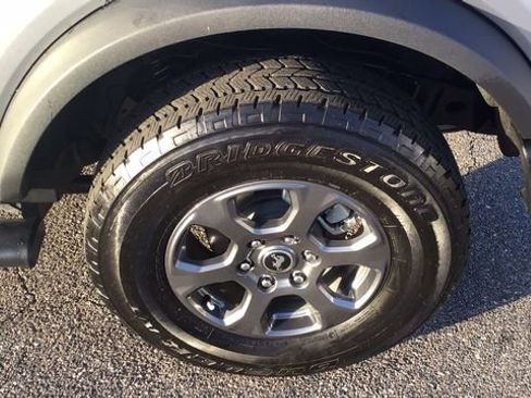 Certified 2024 Ford Bronco Big Bend image 13