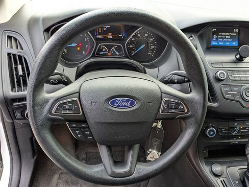 Used 2018 Ford Focus SE image 14