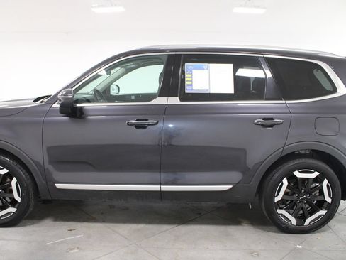 Used 2025 Kia Telluride S FWD image 6