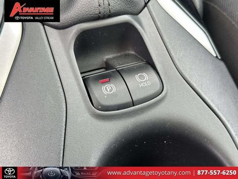 Used 2023 Toyota Corolla Cross LE w/ Moonroof Package AWD/4WD image 38