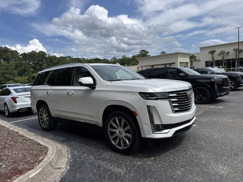 Used 2023 Cadillac Escalade Premium Luxury Platinum AWD/4WD image 4