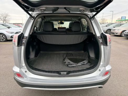 Used 2016 Toyota RAV4 Limited image 36
