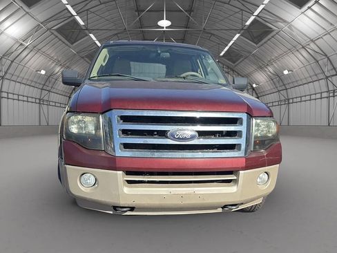 Used 2010 Ford Expedition EL Eddie Bauer image 2