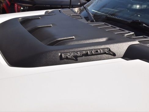 Used 2025 Ford F150 Raptor image 41