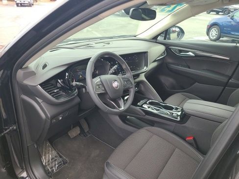 Used 2023 Buick Envision Preferred image 9