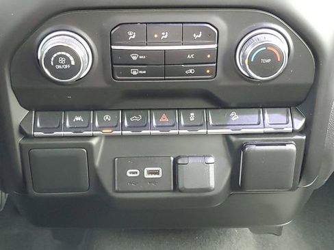 Used 2024 Chevrolet Silverado 1500 Custom Trail Boss image 36