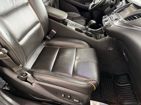 Used 2018 Chevrolet Impala Premier FWD image 21