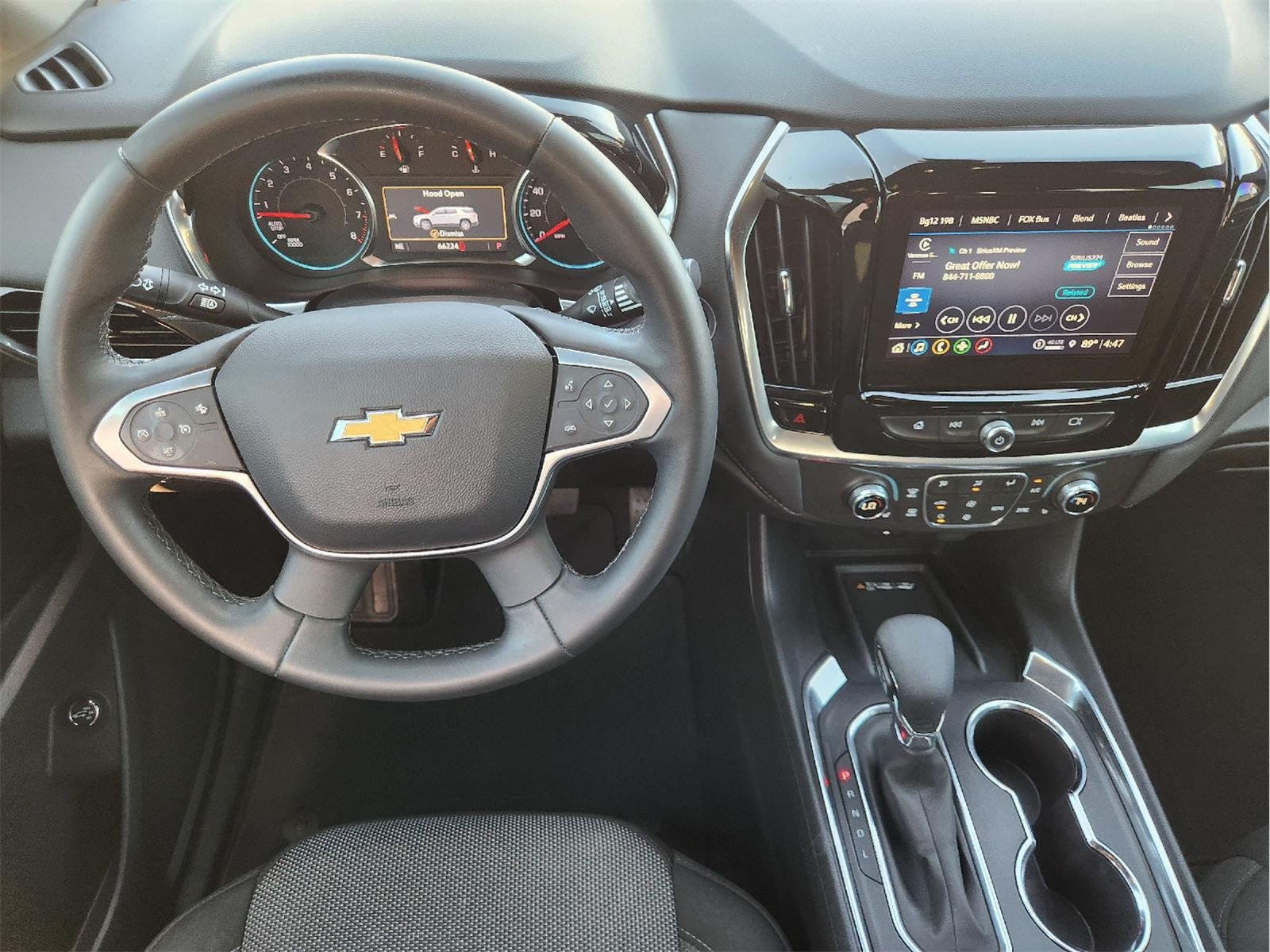 Used 2023 Chevrolet Traverse LT FWD image 27