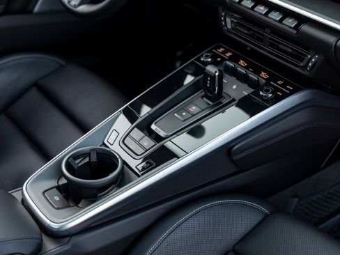 Certified 2022 Porsche 911 Turbo image 49