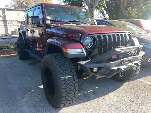 Used 2021 Jeep Gladiator Willys image 3