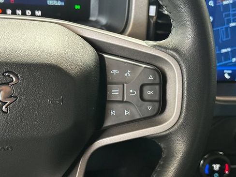 Used 2024 Ford Bronco Outer Banks AWD/4WD image 30