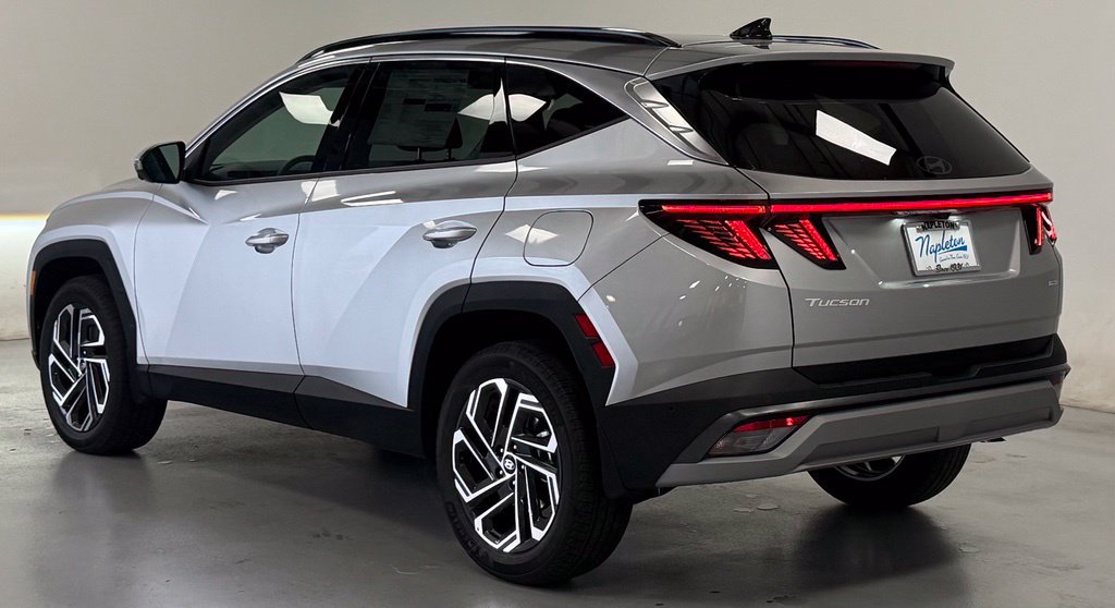 New 2026 Hyundai Tucson Limited AWD/4WD image 4
