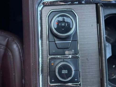 Used 2023 Ford Expedition Max Limited image 22