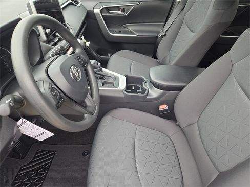 New 2025 Toyota RAV4 XLE image 11