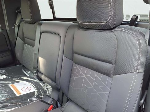 New 2026 Nissan Frontier SV w/ Tow Package image 16