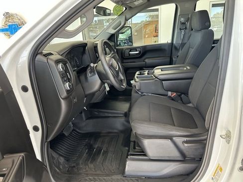 Used 2023 GMC Sierra 2500 Pro image 8