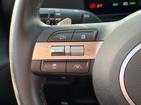 Used 2024 Hyundai Kona SEL FWD image 12
