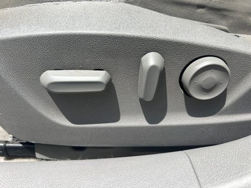 Used 2013 Chevrolet Malibu Eco w/ Power Convenience Package FWD image 15