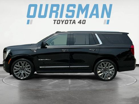 Used 2026 GMC Yukon Denali Ultimate AWD/4WD image 4