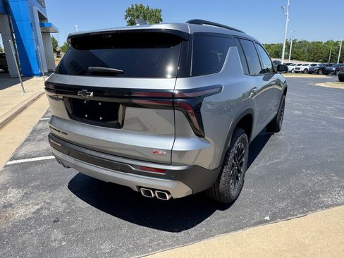 New 2026 Chevrolet Traverse Z71 w/ Driver Confidence Package AWD/4WD image 4