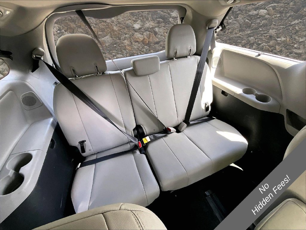 Used 2017 Toyota Sienna Limited Premium AWD/4WD image 25