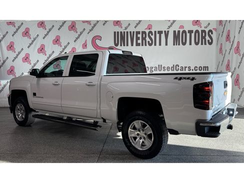 Used 2018 Chevrolet Silverado 1500 LT w/ LT Convenience Package AWD/4WD image 12