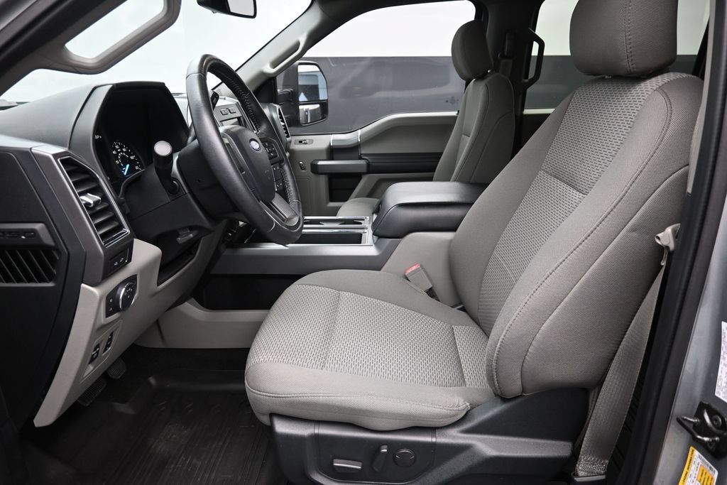 Used 2020 Ford F150 XLT w/ Equipment Group 302A Luxury AWD/4WD image 18