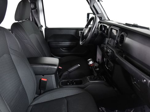 Used 2022 Jeep Gladiator Sport image 26