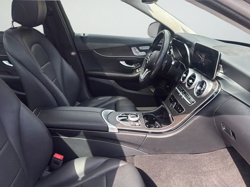 Used 2021 Mercedes-Benz C 300 4MATIC Sedan image 19