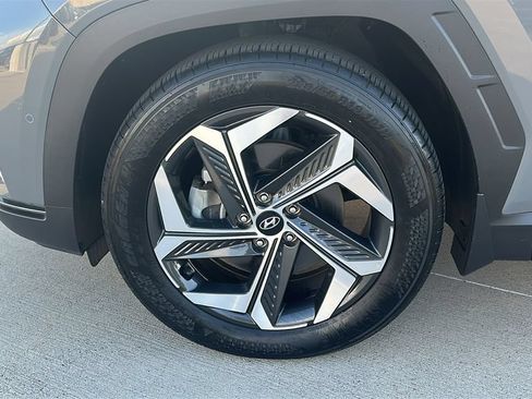 Used 2024 Hyundai Tucson Limited FWD image 7