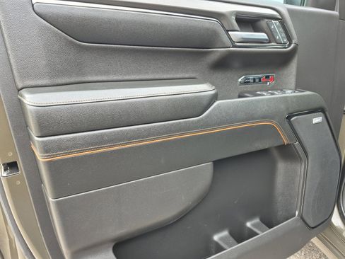 Used 2024 GMC Sierra 1500 AT4 image 14