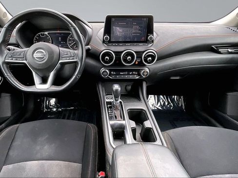Used 2021 Nissan Sentra SR FWD image 16
