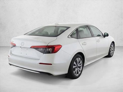 Used 2023 Honda Civic LX image 7