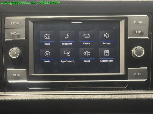 Used 2022 Volkswagen Jetta S FWD image 4