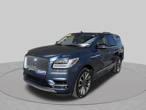 Used 2019 Lincoln Navigator Select w/ Technology Package AWD/4WD image 15