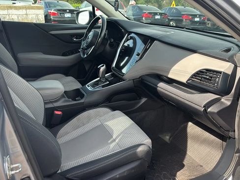 Used 2021 Subaru Outback Premium AWD/4WD image 8
