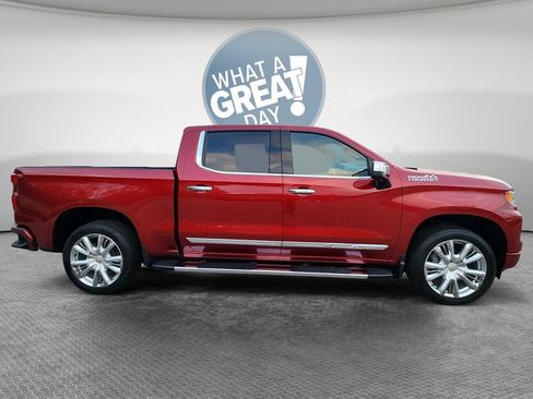 Certified 2023 Chevrolet Silverado 1500 High Country AWD/4WD image 2