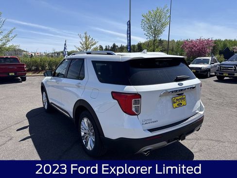 Used 2023 Ford Explorer Limited w/ Equipment Group 301A AWD/4WD image 9