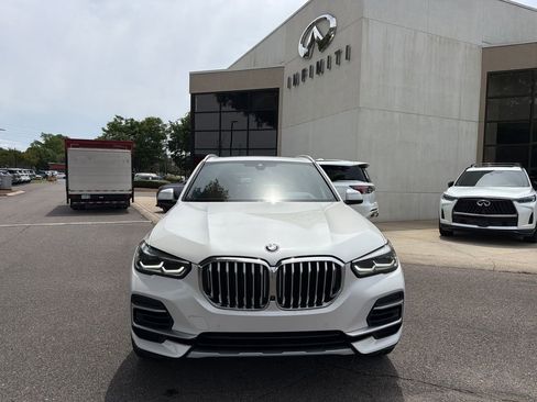 Used 2022 BMW X5 sDrive40i w/ Premium Package RWD image 3