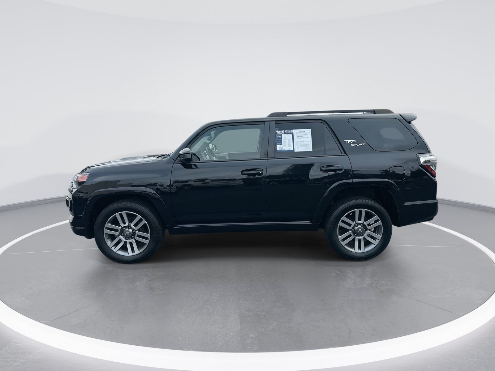 Used 2022 Toyota 4Runner TRD Sport AWD/4WD image 6