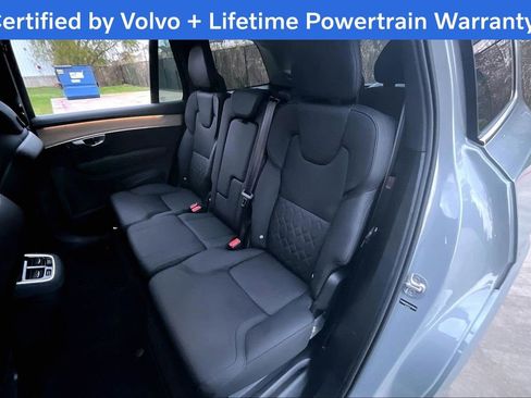 Certified 2025 Volvo XC90 B6 Plus image 34