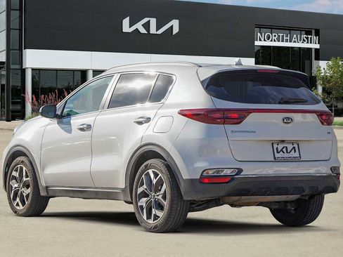 Used 2020 Kia Sportage EX image 5