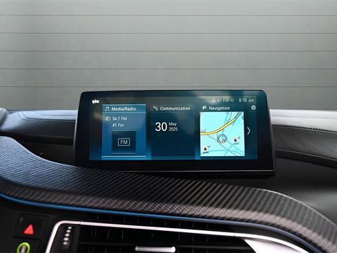 Used 2019 BMW i8 Roadster image 21