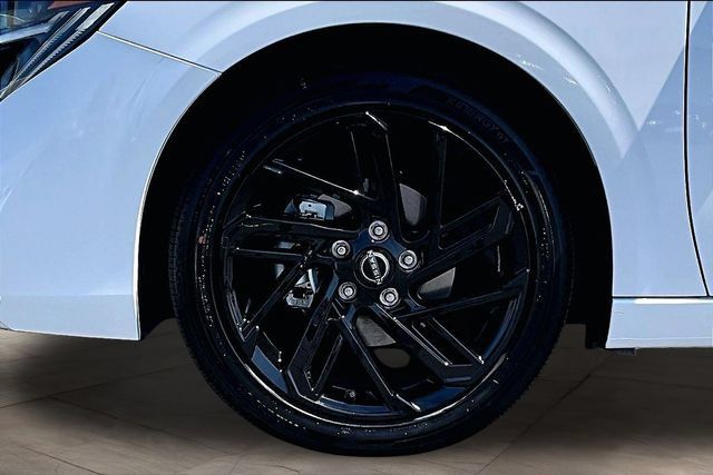 New 2027 Nissan Sentra SR w/ SR Premium Package FWD image 12