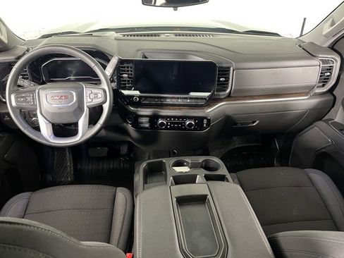 Used 2024 GMC Sierra 1500 Elevation w/ LPO, Elevation Black Package image 38