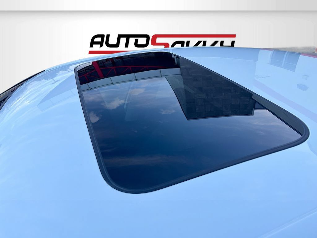 Used 2025 Acura Integra FWD image 22
